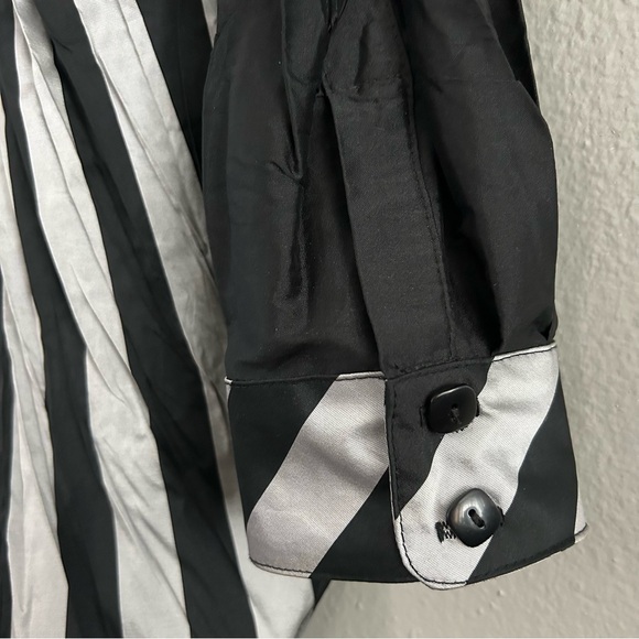 Beluva San Francisco Crinkle Pleated XL Collared Button Up Black Silver Striped - Picture 5 of 7